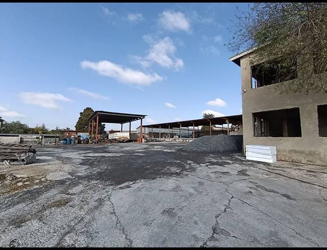 1,600M² INDUSTRIAL YARD FOR SALE IN BREDELL